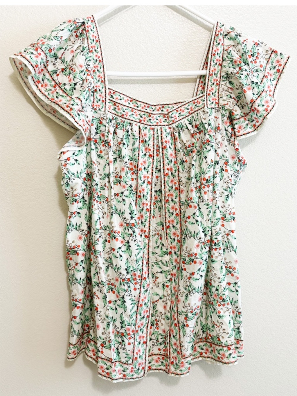 NWT Max Studio square neck floral print top